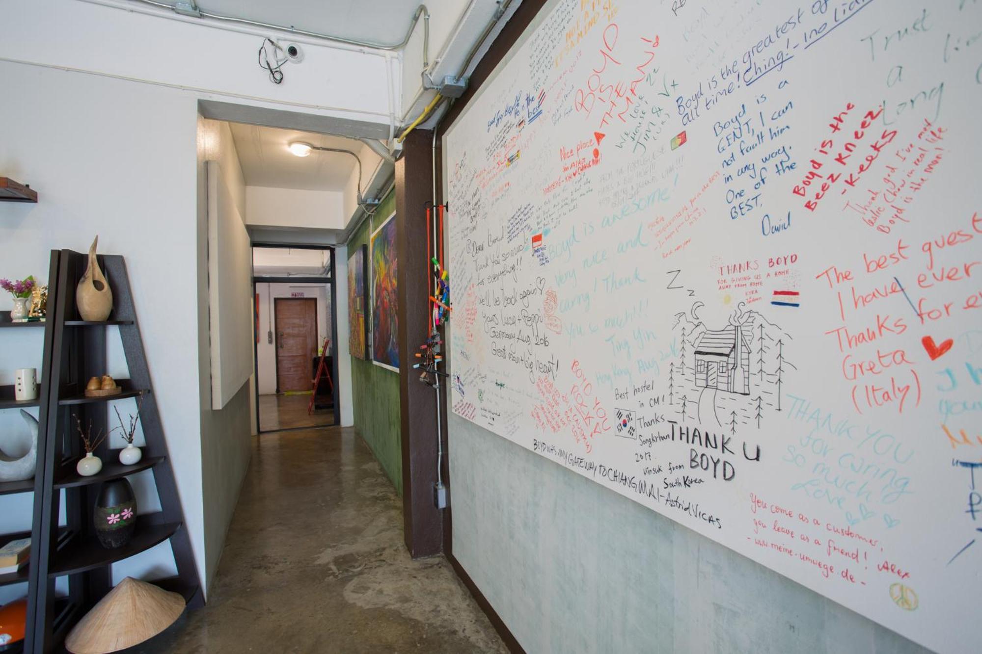 Zz Hostel Chiang Mai Luaran gambar