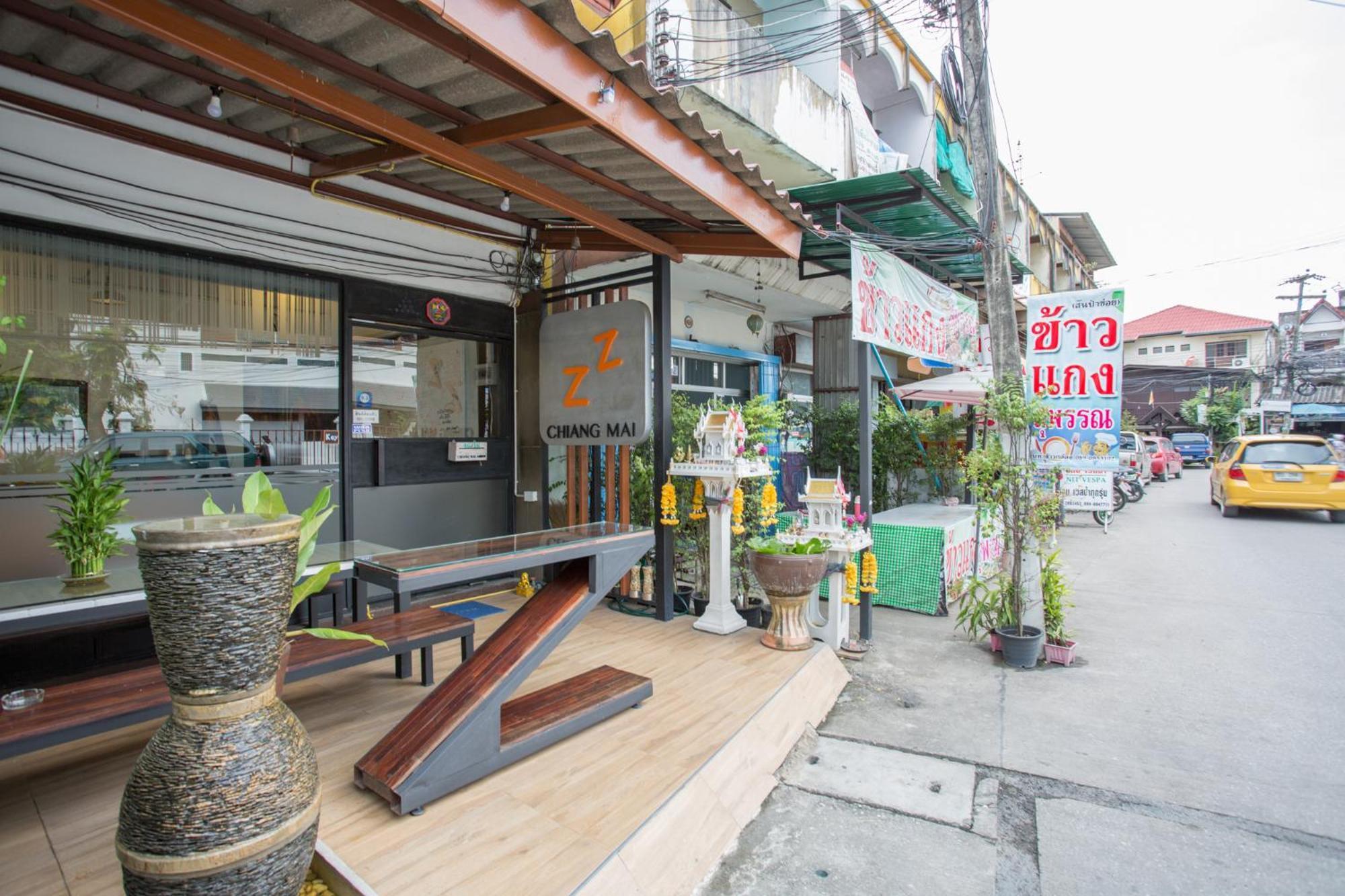 Zz Hostel Chiang Mai Luaran gambar