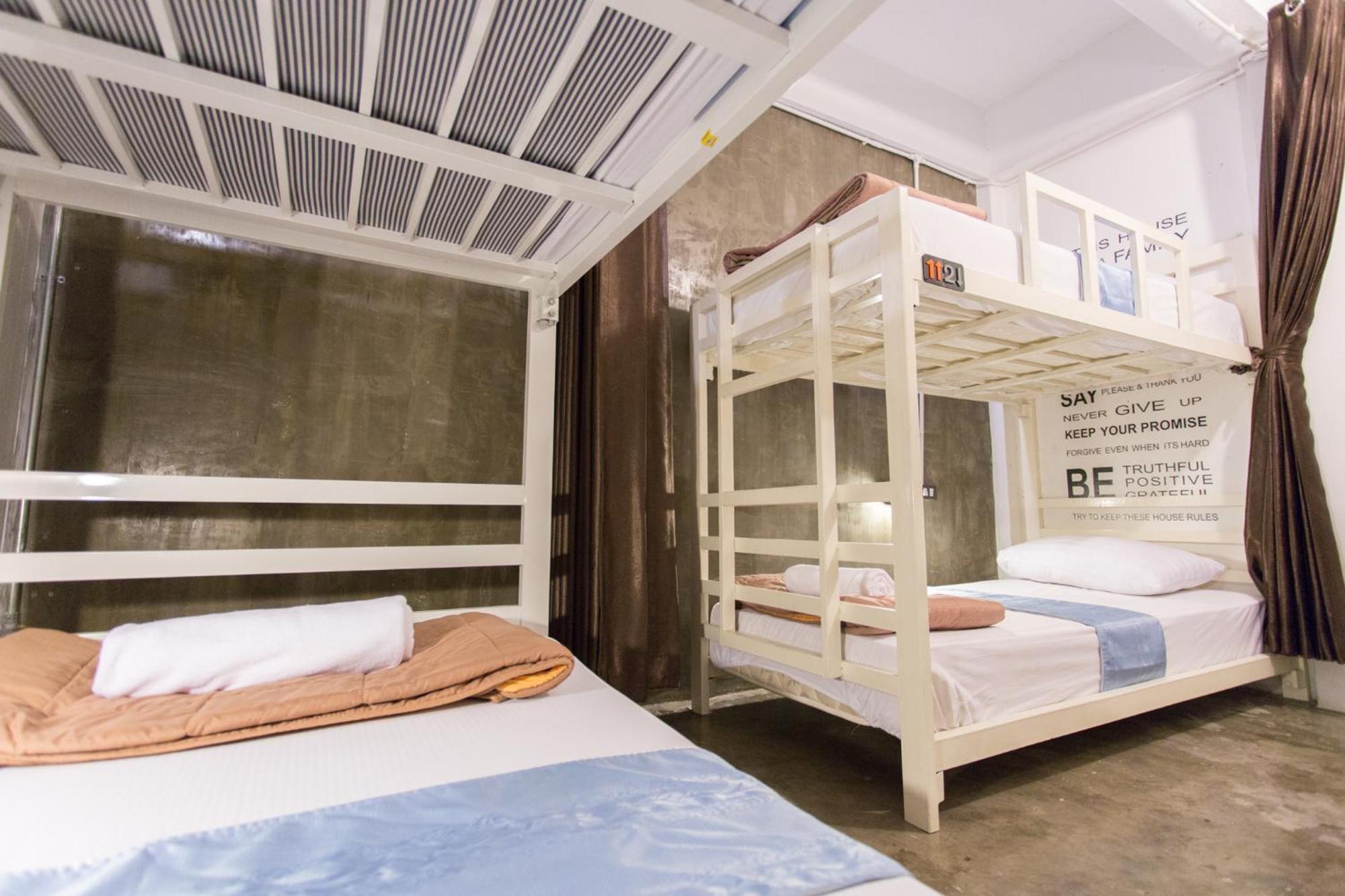 Zz Hostel Chiang Mai Luaran gambar